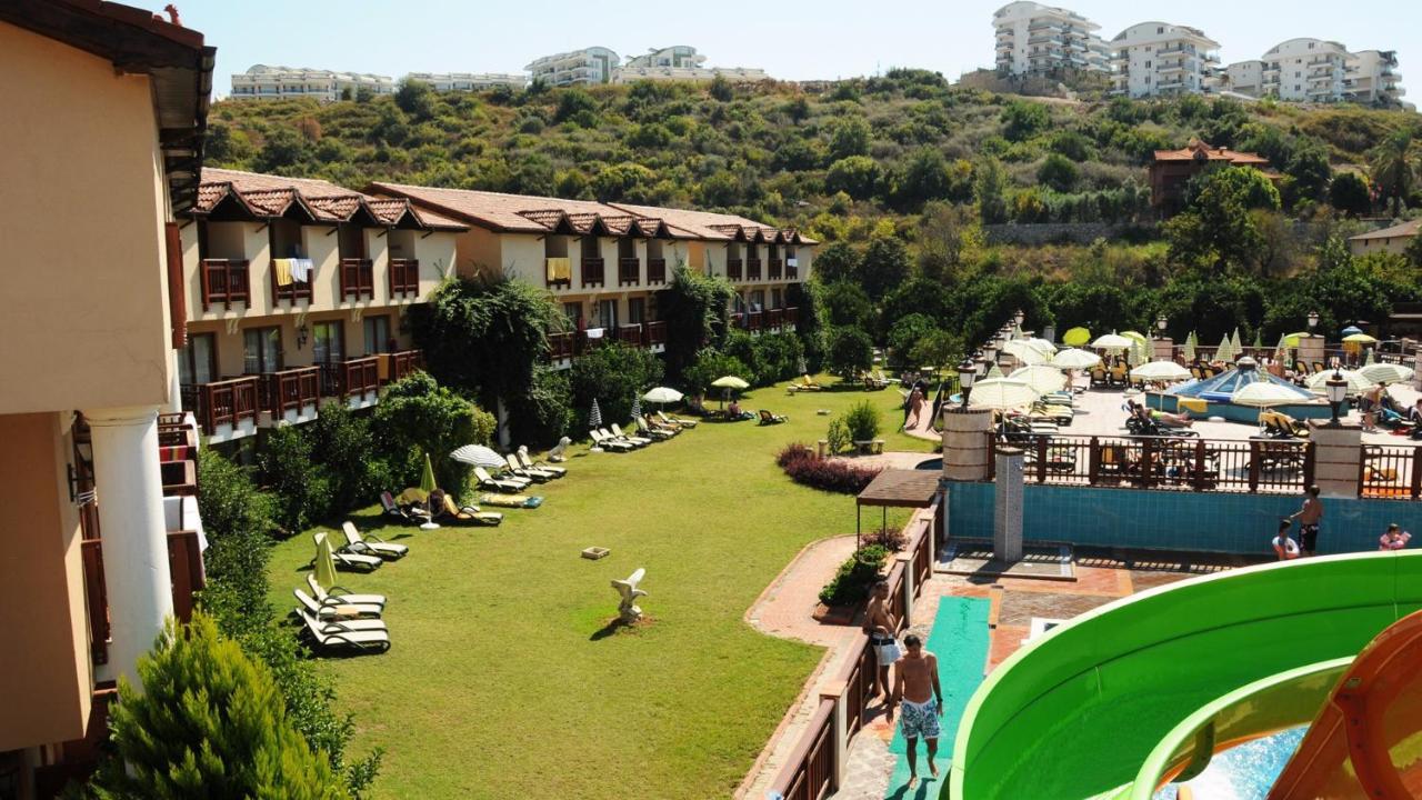 Noxinn Club Hotel Konaklı Exteriér fotografie