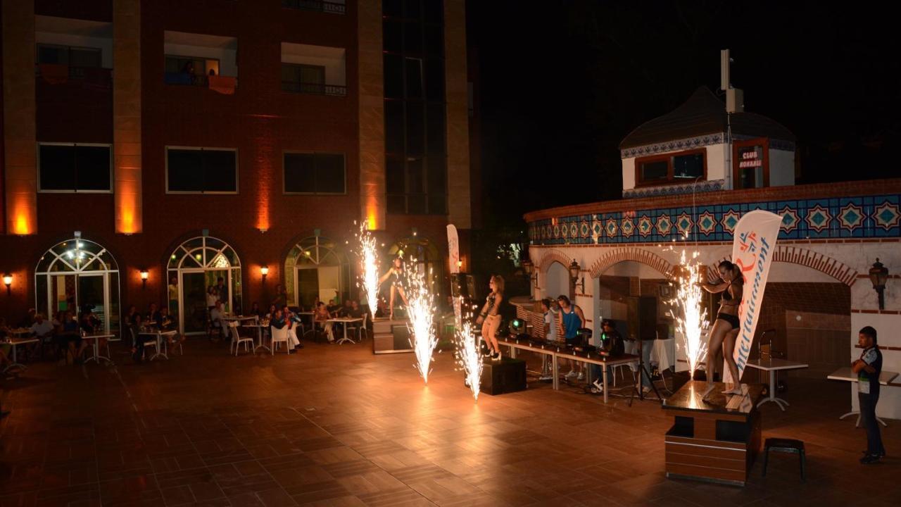 Noxinn Club Hotel Konaklı Exteriér fotografie