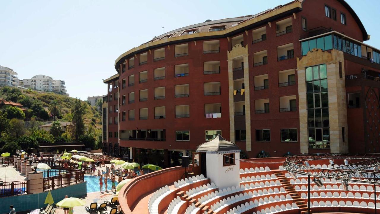 Noxinn Club Hotel Konaklı Exteriér fotografie