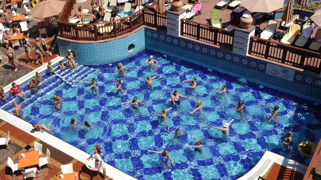 Noxinn Club Hotel Konaklı Exteriér fotografie